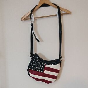 P&G Concealed Carry American Flag Faux Leather Purse